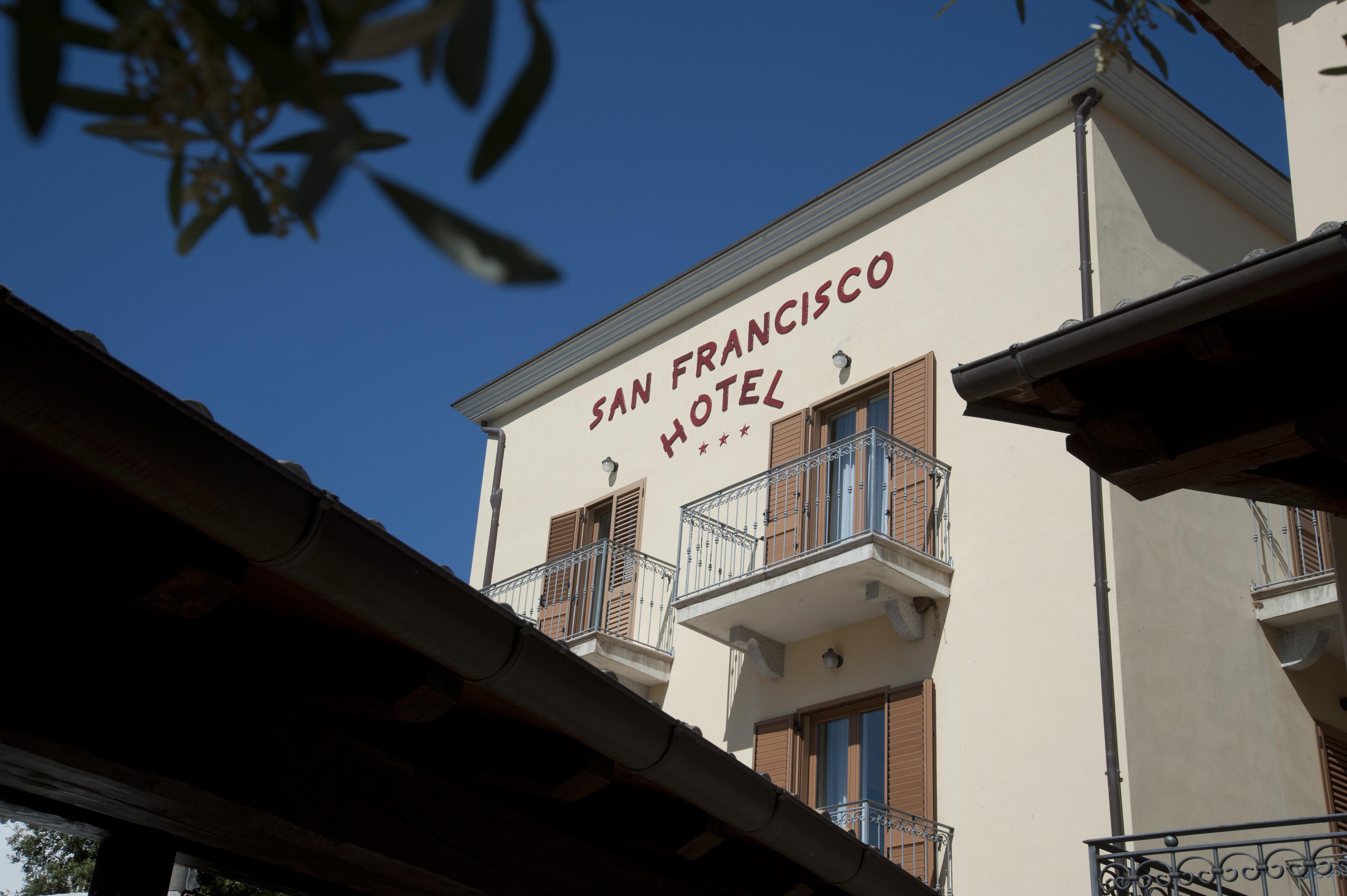 Hotel San Francisco Cala Gonone Zewnętrze zdjęcie